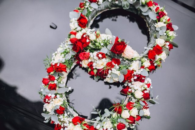 Svatební auto dekorace