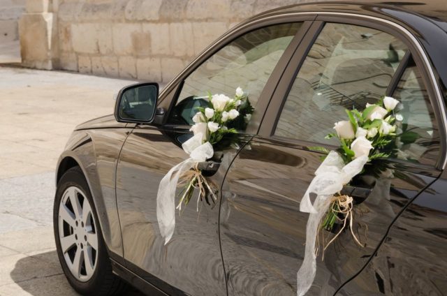 Svatební auto dekorace