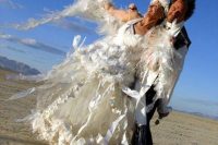 Šílené svatební šaty