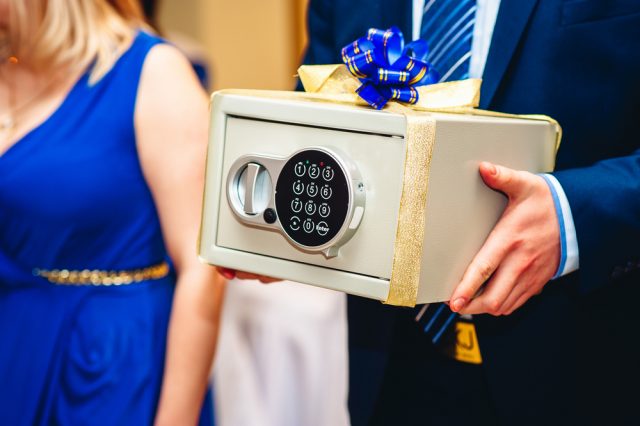 Jak si říct o peníze na svatbu