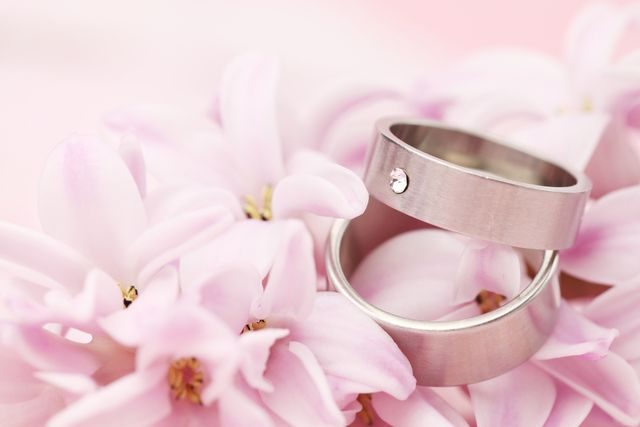 Materiály na snubní prsteny
