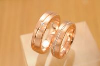 Rozdílné snubní prsteny