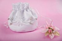 Kabelky a psaníčka pro nevěstu