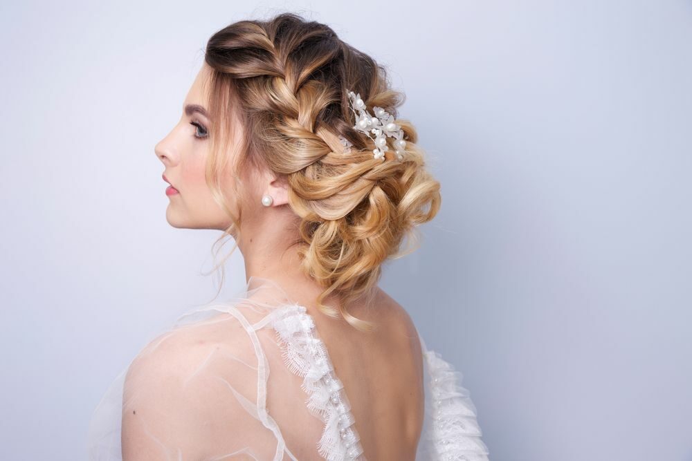 svatební účesy 2017