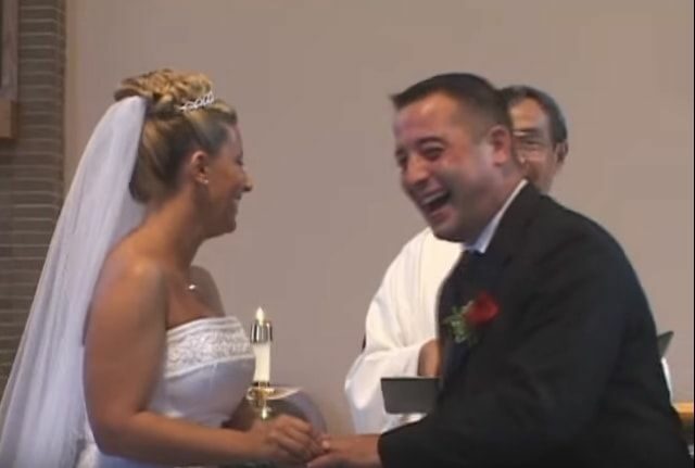 Smích na svatbě